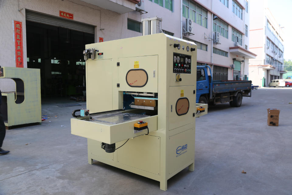 手機(jī)Ipad保護(hù)套高周波熔接機(jī)